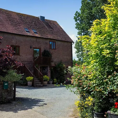 The Chaff House - Farm Stay Apartment Set Within 135 Acres Bromyard Exterior photo